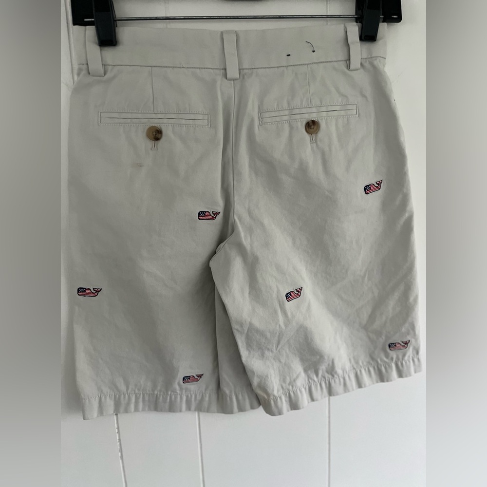 Vineyard Vines Breaker Shorts American Flag Whale Embroidered Patriotic Size 10 - Picture 5 of 8